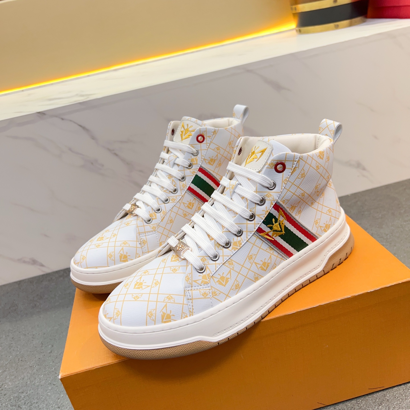 20251020/Gucci_251020-6